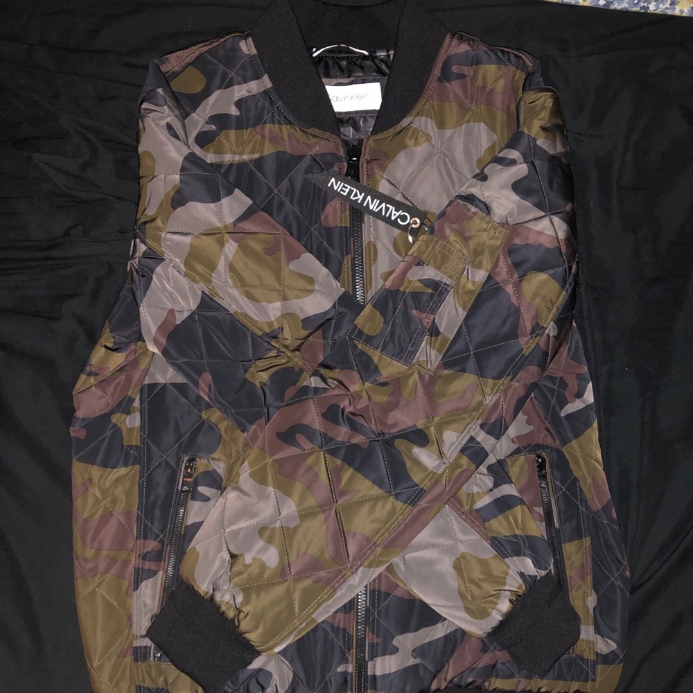Calvin Klein camo bomber jacket size Medium